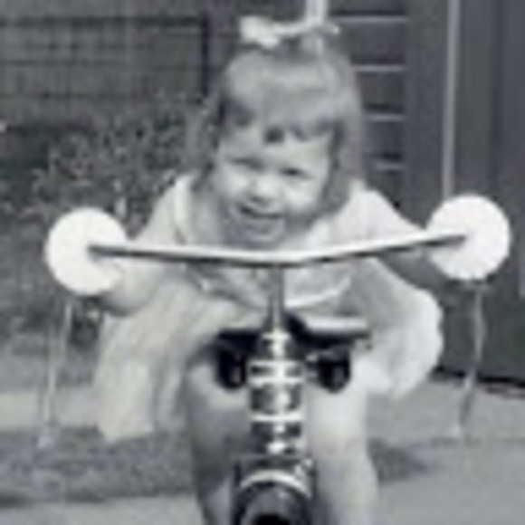 Meet your Posher, Gail - Picture 1 of 1